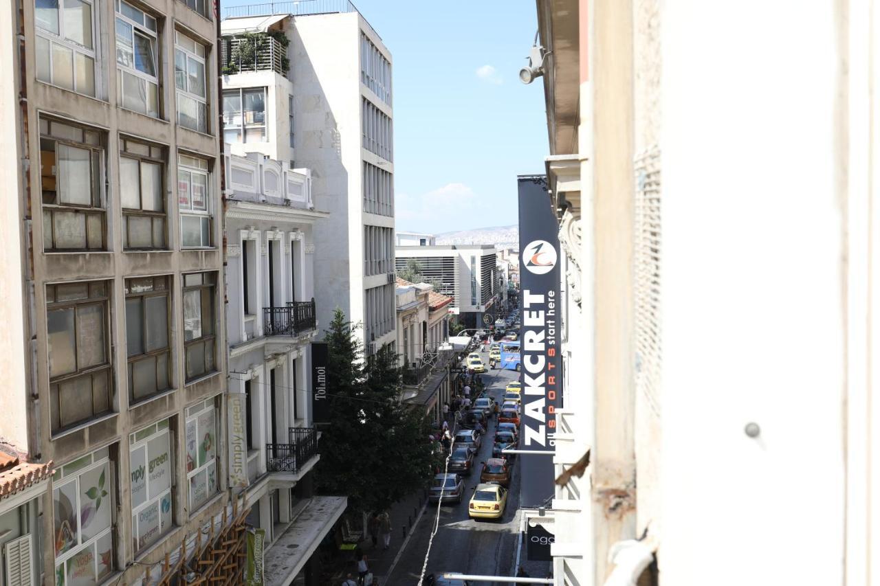 Aiolos Apartments Ermou 64 2Nd Floor Suites Atenas Exterior foto